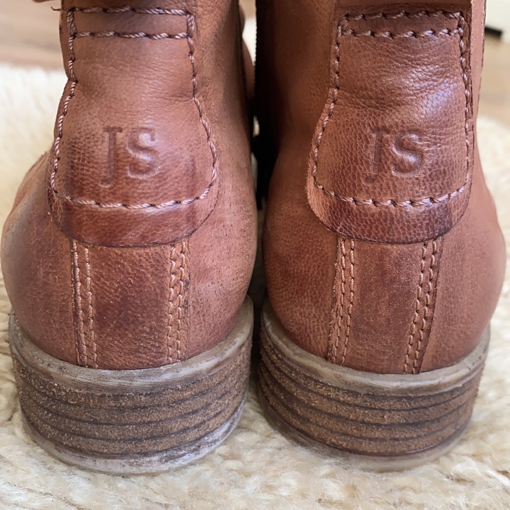 Josef Seibel leather booties size 37